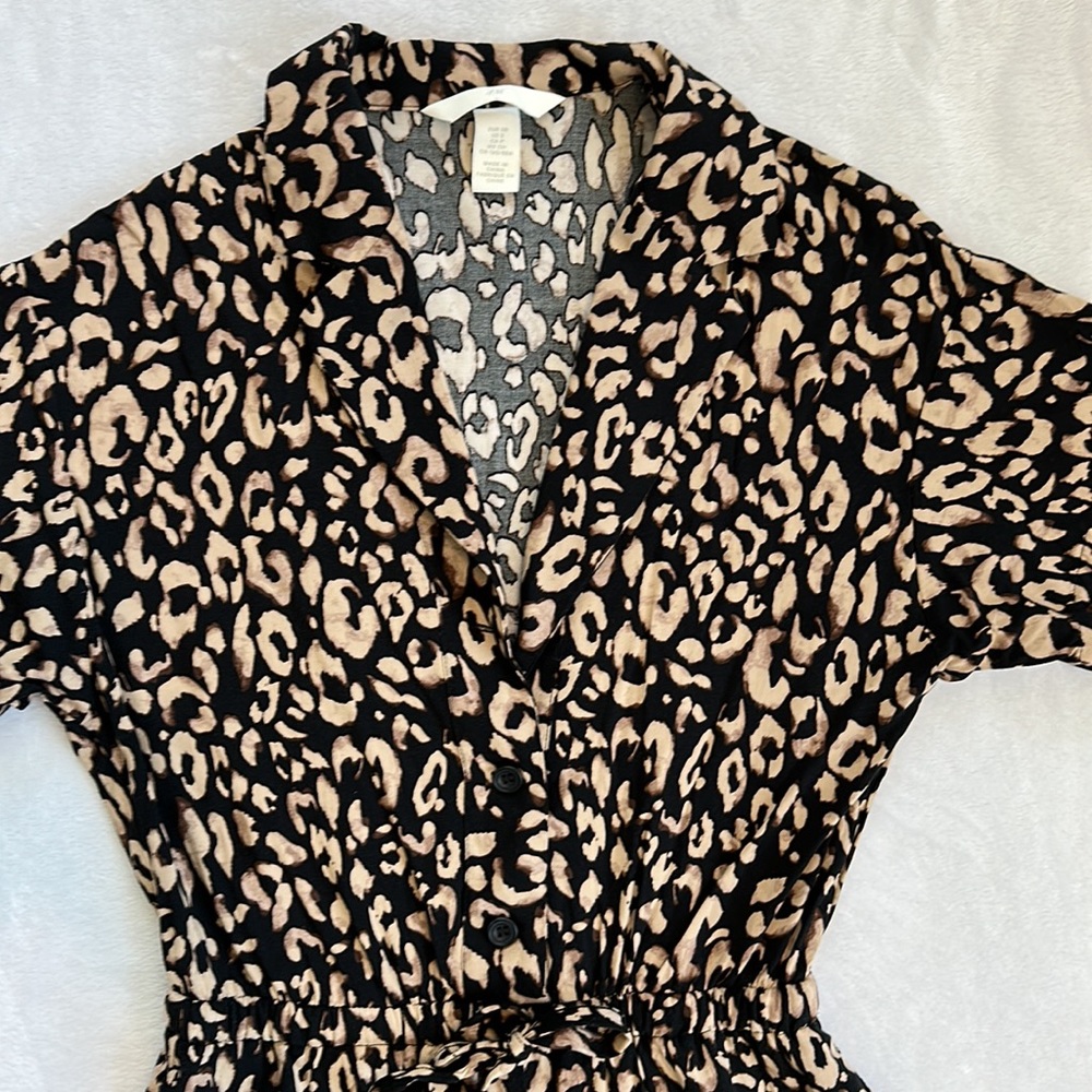 Romper - Picture 2 of 5